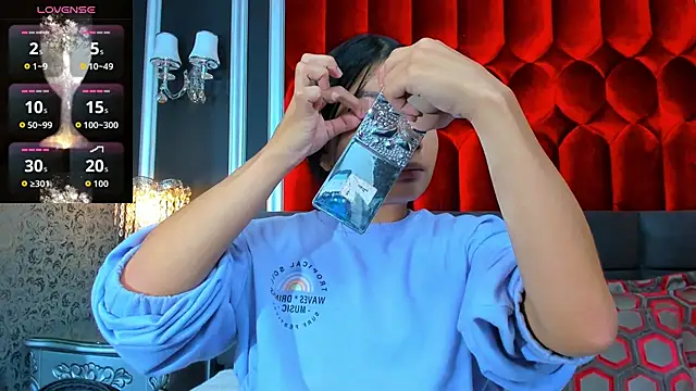 SharonBonet online show from 01-14-26, 11:49