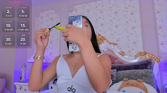 SharonBonet online show from 02-12-26, 11:27