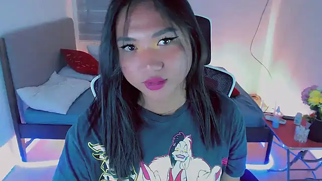 Snapshot of cassie_cakes chatting on 09-09-25, 09:47 cassie cakes online show from 09-09-25, 09:47