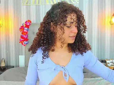 Sofiapassionne online show from 02-27-26, 01:44