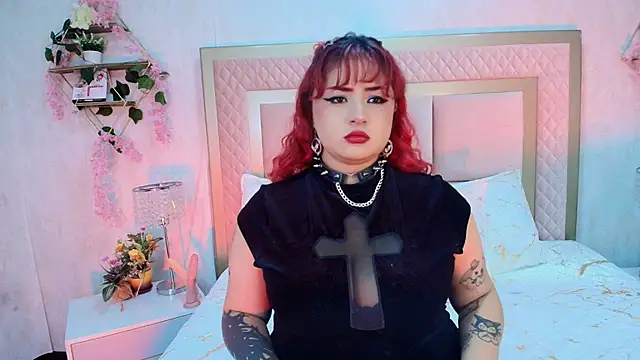 RavenVamp online show from 10-16-25, 04:46