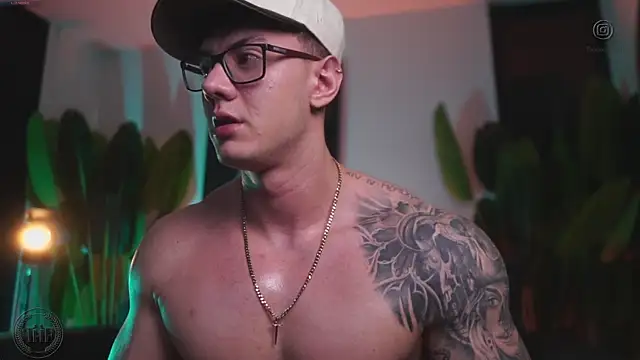 Thomas Falcon online show from 11-13-25, 02:43