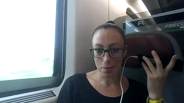 Astrid3 online show from 10-09-25, 08:34