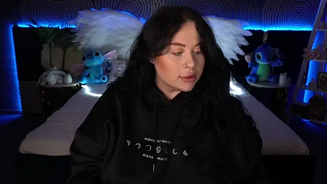 Snapshot of SerahMirabeli chatting on 10-23-25, 07:12 SerahMirabeli online show from 10-23-25, 07:12