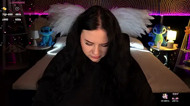 Snapshot of SerahMirabeli chatting on 11-11-25, 07:58 SerahMirabeli online show from 11-11-25, 07:58