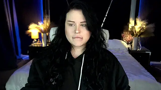 Snapshot of SerahMirabeli chatting on 11-26-25, 07:59 SerahMirabeli online show from 11-26-25, 07:59