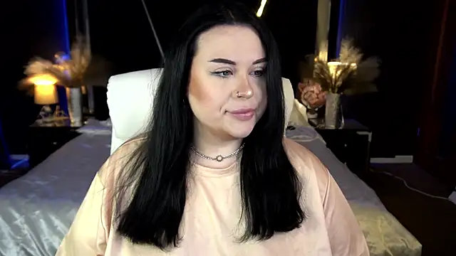 Snapshot of SerahMirabeli chatting on 11-30-25, 08:24 SerahMirabeli online show from 11-30-25, 08:24