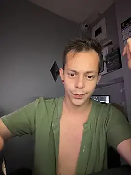 Snapshot of dimitryivanovv chatting on 10-12-25, 06:45 dimitryivanovv online show from 10-12-25, 06:45