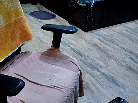 Snapshot of ZoroArcher chatting on 09-24-25, 09:07 ZoroArcher online show from 09-24-25, 09:07