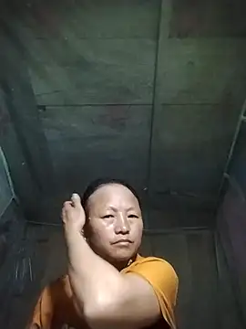 Snapshot of Samdim23 chatting on 11-05-25, 01:22 Samdim23 online show from 11-05-25, 01:22