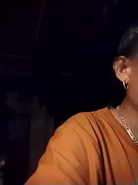 Snapshot of Samdim23 chatting on 11-10-25, 02:49 Samdim23 online show from 11-10-25, 02:49