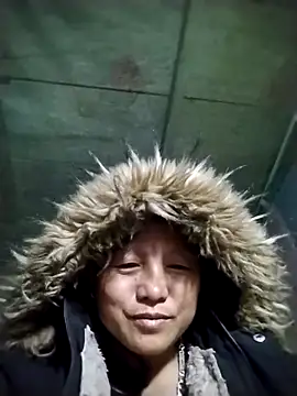 Snapshot of Samdim23 chatting on 11-28-25, 11:29 Samdim23 online show from 11-28-25, 11:29