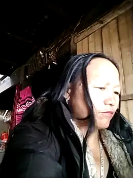 Snapshot of Samdim23 chatting on 12-02-25, 03:12 Samdim23 online show from 12-02-25, 03:12