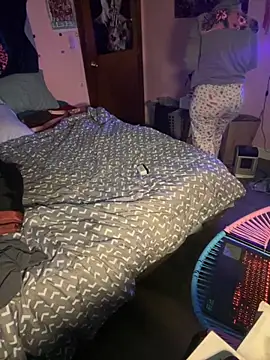 shortywidaphatty online show from 10-30-25, 02:51