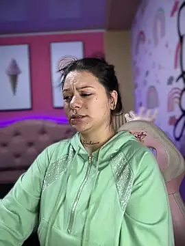 Megaan  More online show from 11-01-25, 02:57