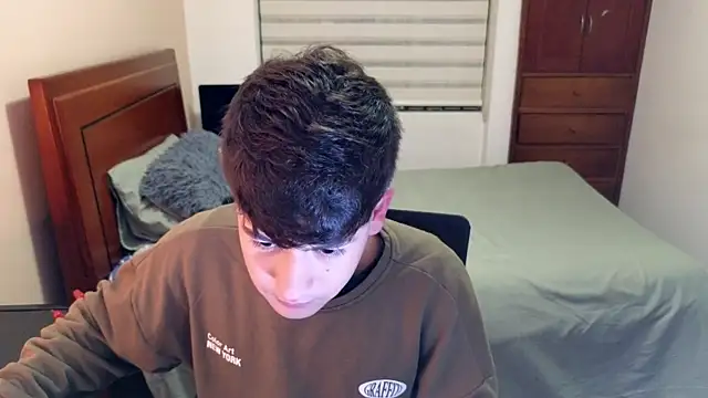 tightncuteass online show from 10-28-25, 02:04