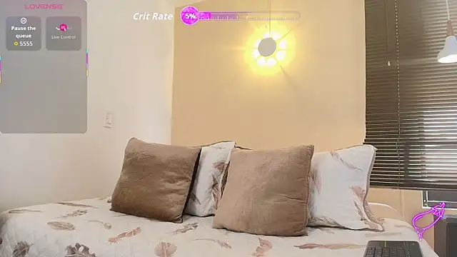 Snapshot of Axel_Moon_S chatting on 09-16-25, 05:03 Axel Moon S online show from 09-16-25, 05:03