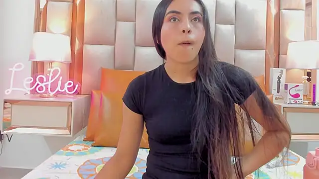 Leslie Bussh  online show from 09-24-25, 07:50