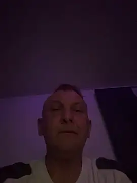 Snapshot of niezlomny75 chatting on 09-14-25, 10:09 niezlomny75 online show from 09-14-25, 10:09