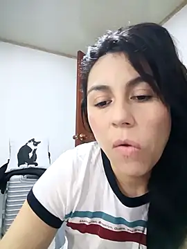 vanessa-titisM online show from 11-20-25, 02:56