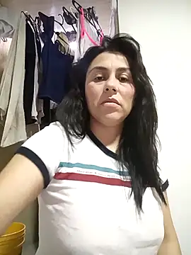 vanessa-titisM online show from 12-14-25, 01:33