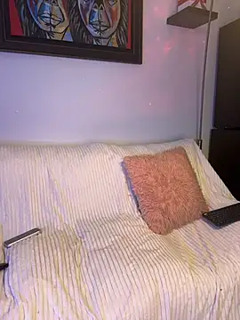 GabyMejiaa online show from 11-18-25, 07:51