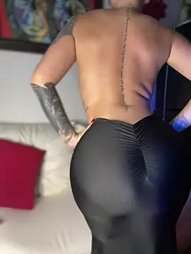 GabyMejiaa online show from 02-10-26, 09:30