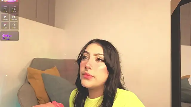 Snapshot of ashlynnlowe_ chatting on 10-15-25, 08:09 ashlynnlowe  online show from 10-15-25, 08:09