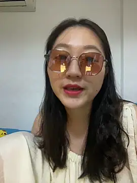 Snapshot of ruiki666 chatting on 09-24-25, 04:54 ruiki666 online show from 09-24-25, 04:54