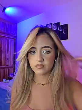 Snapshot of MaryMoon_ chatting on 09-16-25, 12:44 MaryMoon online show from 09-16-25, 12:44