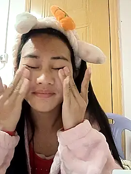 luy-xinh02 online show from 11-27-25, 11:34