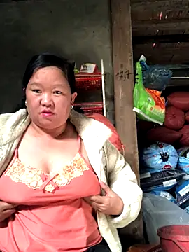 riso-00 online show from 11-28-25, 03:09