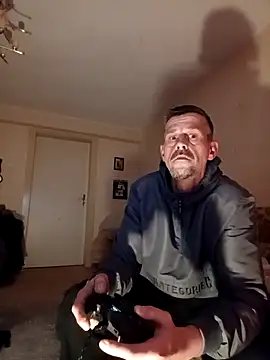 Snapshot of Michael_baabum chatting on 12-05-25, 05:09 Michael baabum online show from 12-05-25, 05:09