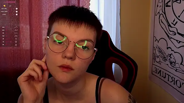 KrisNeal online show from 10-03-25, 09:50