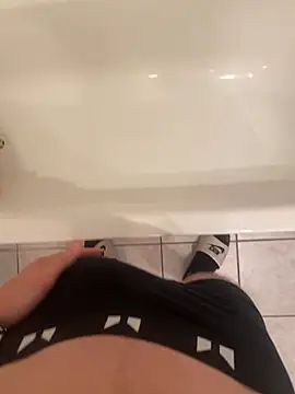 Adamsam88 online show from 12-21-25, 04:58