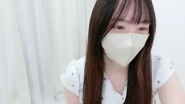 Snapshot of _Mia_land_ chatting on 10-03-25, 01:41  Mia land  online show from 10-03-25, 01:41