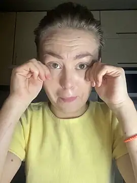 MartaLuna  online show from 11-23-25, 05:24