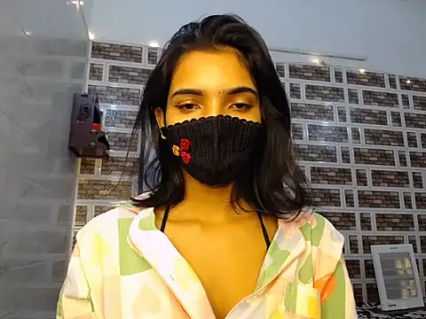 Sweetangle24 online show from 11-22-25, 10:03