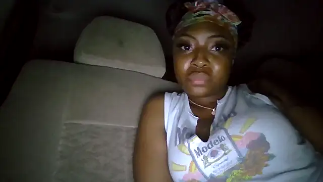 Snapshot of Cocochanel4567 chatting on 09-25-25, 12:20 Cocochanel4567 online show from 09-25-25, 12:20