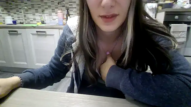 Camaleontica online show from 10-16-25, 08:10