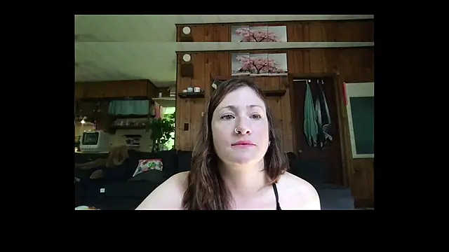 Snapshot of desirex2025 chatting on 09-18-25, 04:09 desirex2025 online show from 09-18-25, 04:09