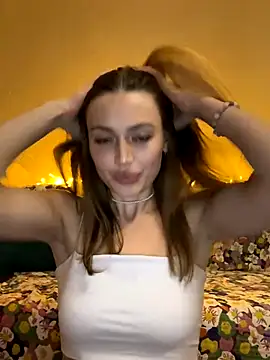 Snapshot of Elizabeth_Tay chatting on 09-30-25, 05:18 Elizabeth Tay online show from 09-30-25, 05:18