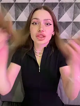 Elizabeth Tay online show from 02-28-26, 05:58