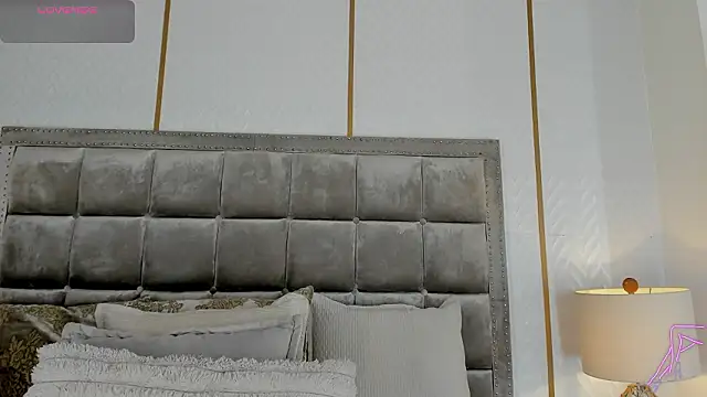 DakotaWangi online show from 02-22-26, 03:18