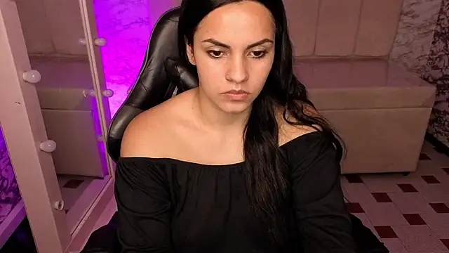 Mialover v online show from 10-05-25, 01:04