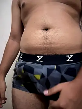 engineerboy14 online show from 10-10-25, 06:18