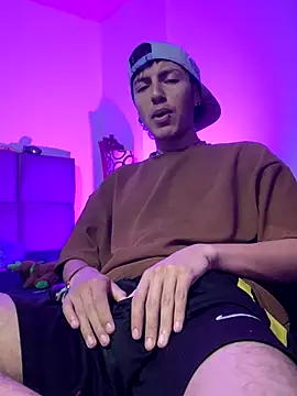 NaytonFreeman online show from 11-14-25, 11:20