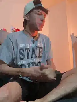 NaytonFreeman online show from 12-19-25, 11:17