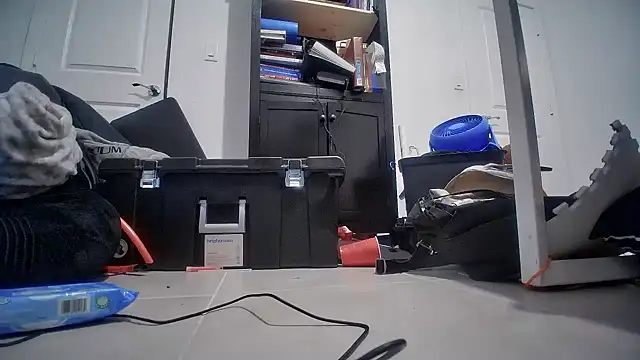 jasoncali305 online show from 11-11-25, 12:54