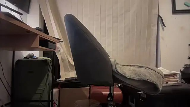 jasoncali305 online show from 02-18-26, 06:31